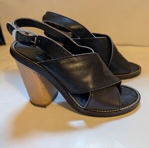 CHLOE Women's size 36.5 Black Leather Crossover Strap Sling Backin VGUC